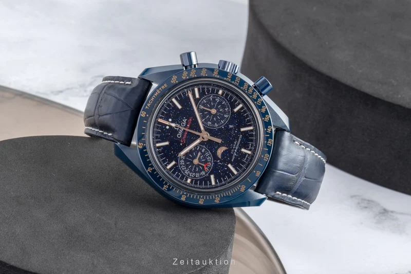 Omega Speedmaster Moonwatch chronograph ceramic automatic men's watch 304.93.44.52.03.002 LP: 16000EUR [2505754]