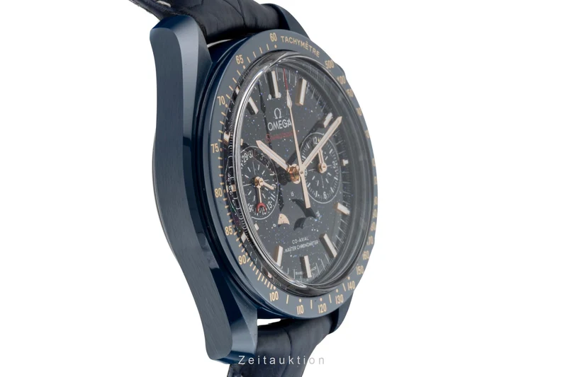 Omega Speedmaster Moonwatch chronograph ceramic automatic men's watch 304.93.44.52.03.002 LP: 16000EUR [2505754]