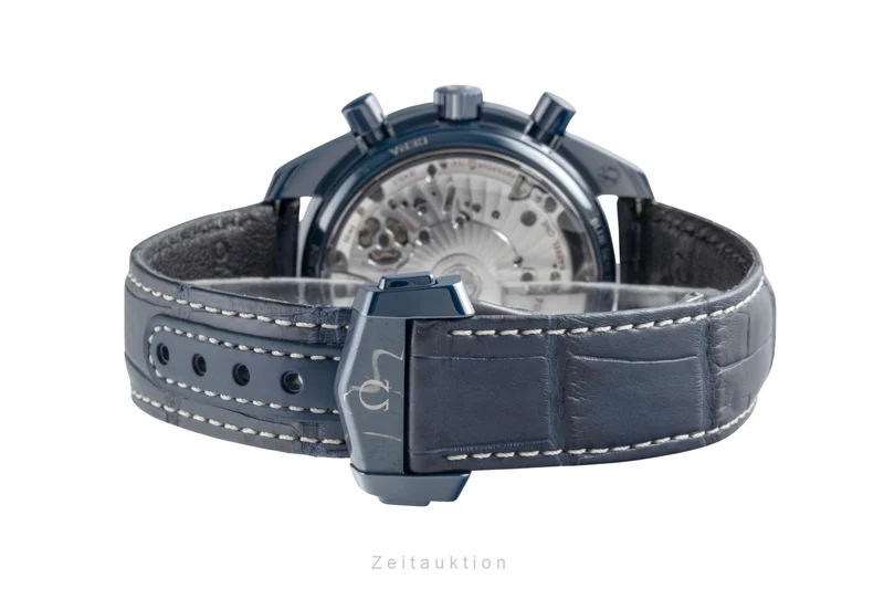 Omega Speedmaster Moonwatch chronograph ceramic automatic men's watch 304.93.44.52.03.002 LP: 16000EUR [2505754]