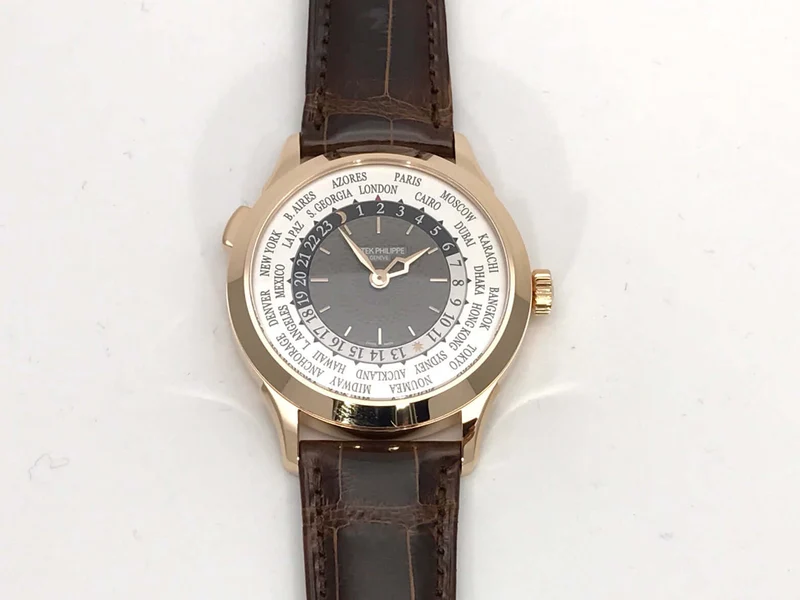 Patek Philippe World Time 5230R-001 Roségold