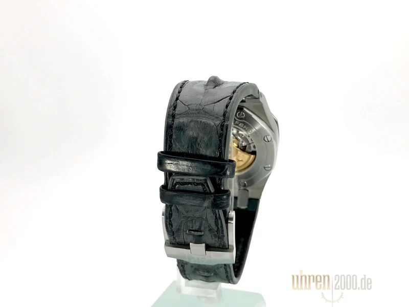 Audemars Piguet Royal Oak Offshore 26470ST.OO.A104CR.01 aus 04-2015