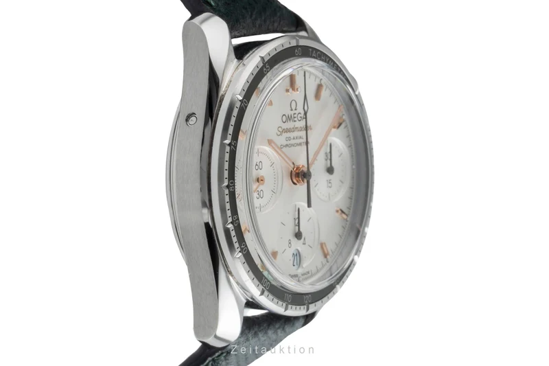 Omega Speedmaster chronograph steel automatic men's watch 324.32.38.50.02.001 LP: 5700EUR [2505243]