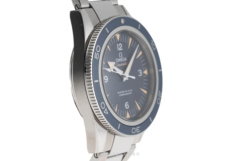 Omega Seamaster titanium automatic men's watch 233.90.41.21.03.001 LP: 7900EUR [2505184]