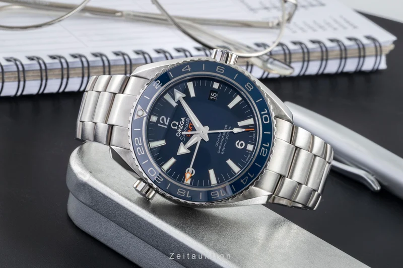 Omega Seamaster titanium automatic men's watch 232.90.44.22.03.001 LP: 9500EUR [2505883]