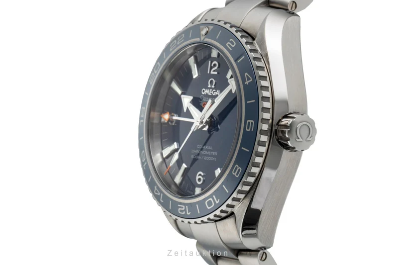 Omega Seamaster titanium automatic men's watch 232.90.44.22.03.001 LP: 9500EUR [2505883]