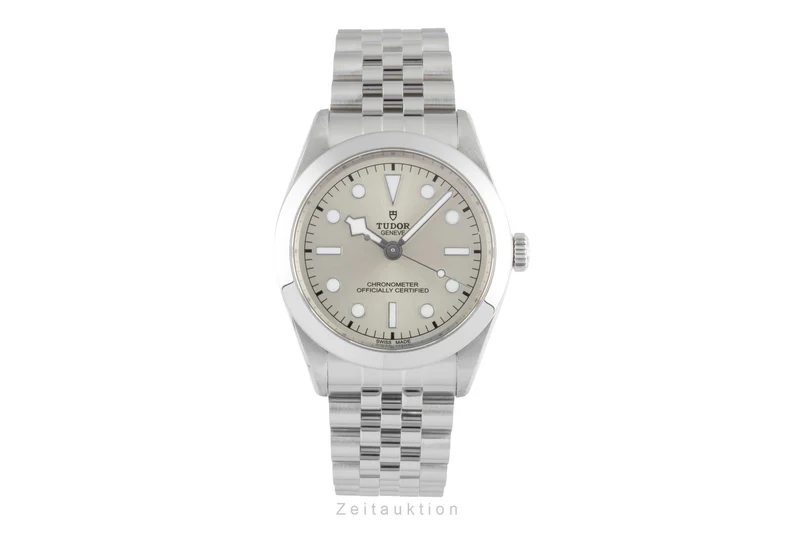 Tudor Black Bay steel automatic men's watch 79660 LP: 4150EUR [2504652]