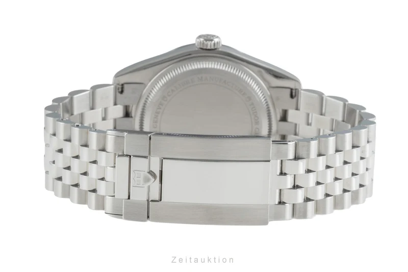 Tudor Black Bay steel automatic men's watch 79660 LP: 4150EUR [2504652]