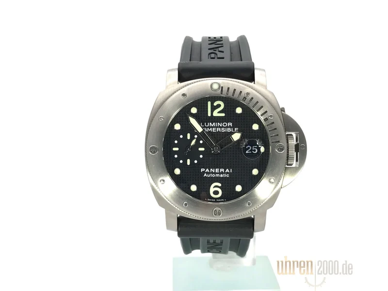 Panerai Luminor Submersible Titanio PAM00025 aus 2006