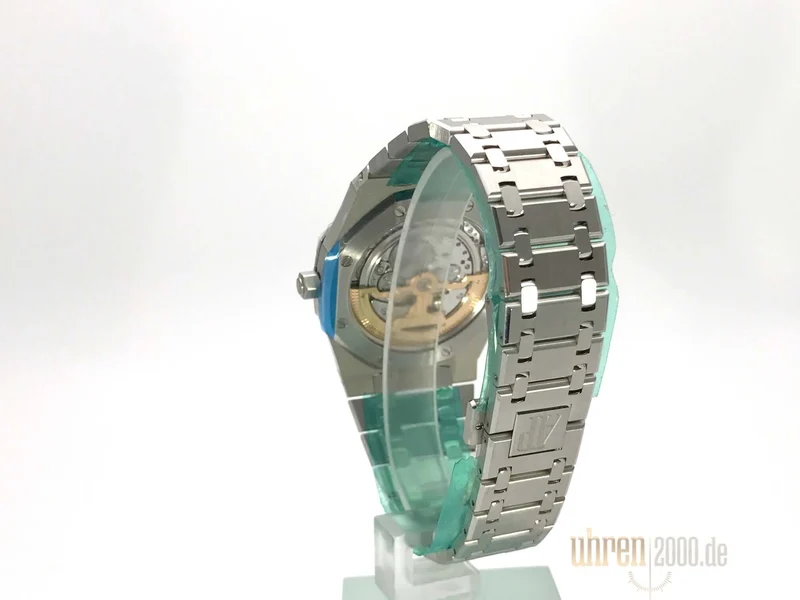 Audemars Piguet AP Royal Oak Extra Thin 15202ST.OO.1240ST.01 aus 2015