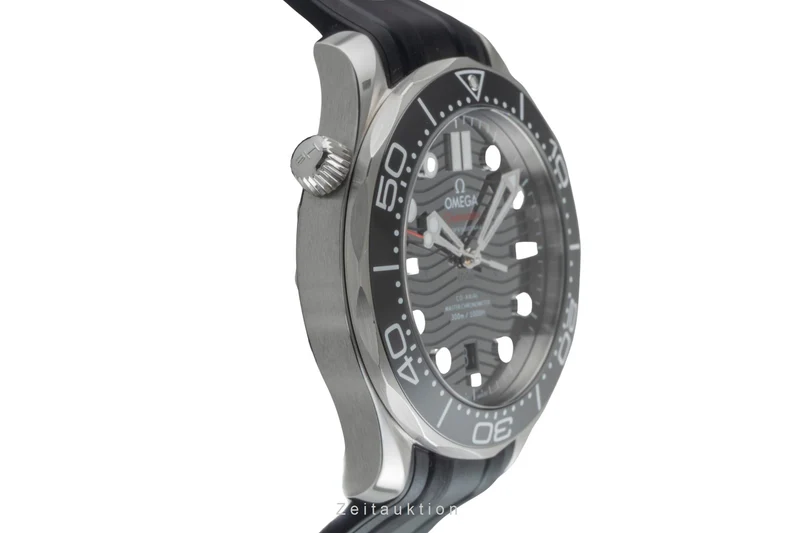 Omega Seamaster steel automatic men's watch 210.32.42.20.01.001 LP: 6100EUR [2505554]