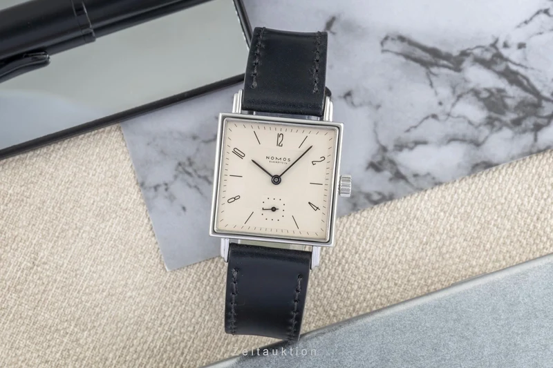 Nomos Tetra steel manual winding men's watch 401 [2505141]