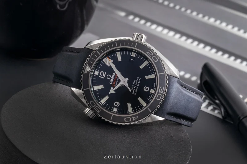 Omega Seamaster steel automatic men's watch 232.32.42.21.01.003 LP: 7300EUR [2504969]