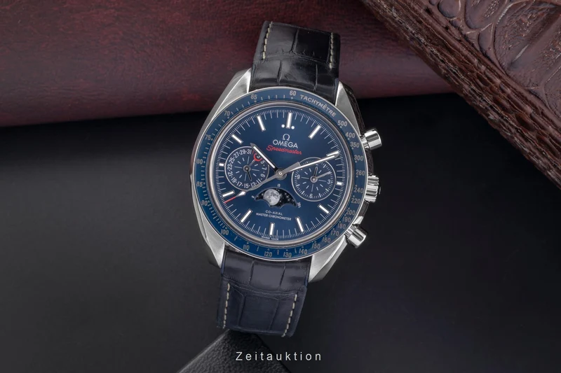 Omega Speedmaster chronograph steel automatic men's watch 304.33.44.52.03.001 LP: 12200EUR [2505261]