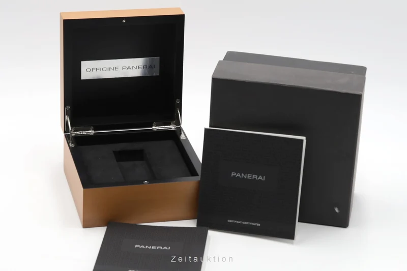 Panerai Luminor Marina carbon automatic men's watch PAM00661 LP: 11900EUR [2505009]