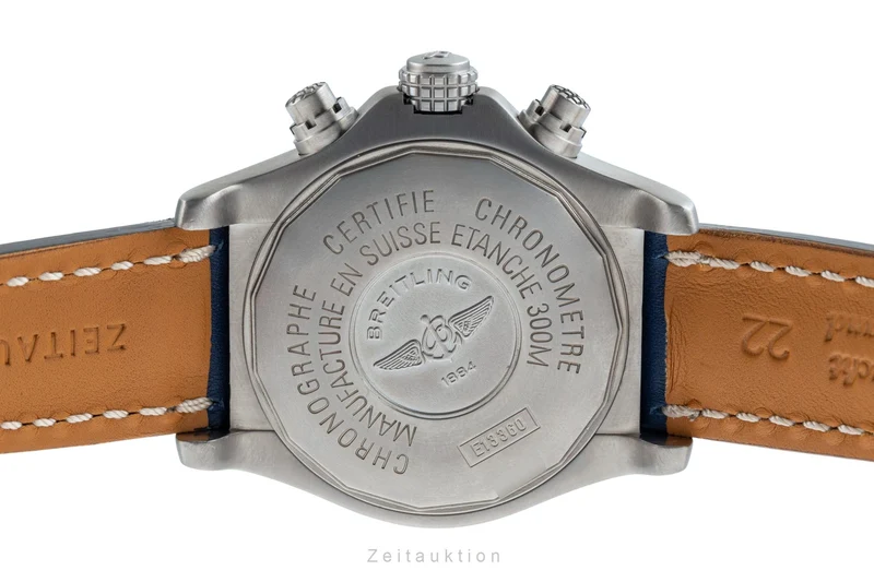 Breitling Avenger chronograph titanium automatic men's watch E13360 [2503829]