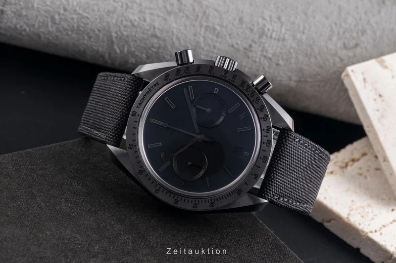 Omega Speedmaster Moonwatch chronograph ceramic automatic men's watch 311.92.44.51.01.005 LP: 13900EUR [2505191]