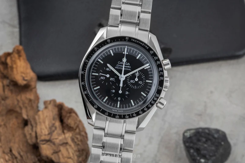 Omega Speedmaster Moonwatch chronograph steel manual winding men's watch 3570.50.00 LP: 7600EUR [2504180]