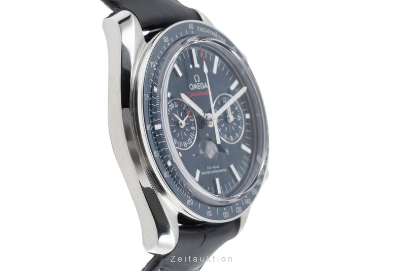 Omega Speedmaster chronograph steel automatic men's watch 304.33.44.52.03.001 LP: 12000EUR [2504675]