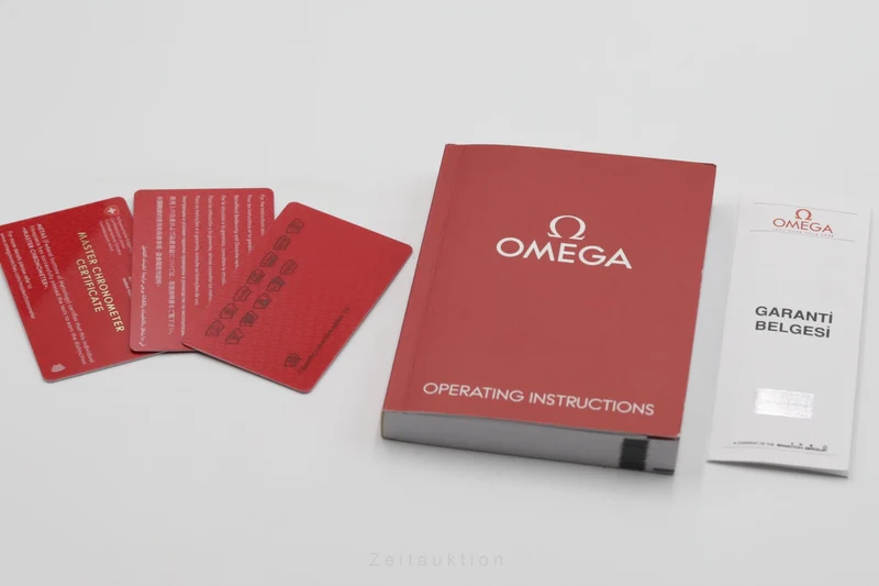 Omega Speedmaster Moonwatch chronograph steel manual winding men's watch 310.30.42.50.01.002 LP: 8700EUR [2505011]