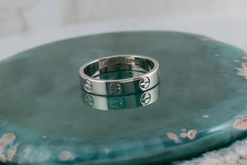 Cartier Love Ring 18k (0.750) white gold size 50 Ref. B4085100 with box retail price: 1490,- €[KL25995]