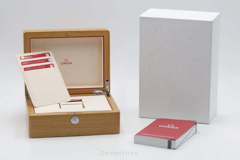 Omega Seamaster steel automatic men's watch 220.32.43.22.10.001 LP: 11700EUR [2505410]