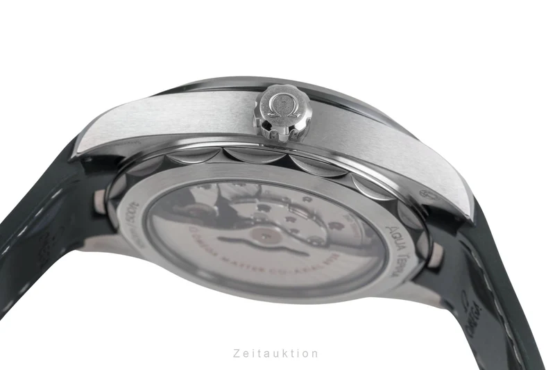 Omega Seamaster steel automatic men's watch 220.32.43.22.10.001 LP: 11700EUR [2505410]