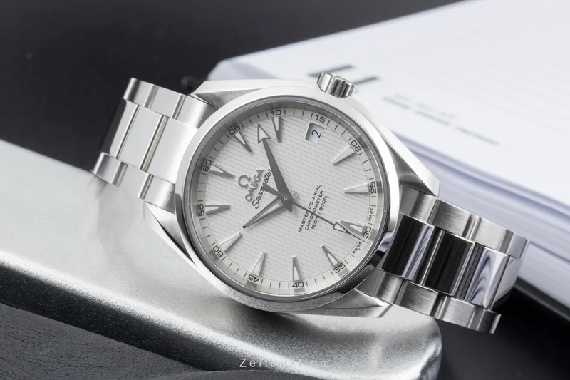 Omega Seamaster steel automatic men's watch 231.10.39.21.02.002 LP: 7200EUR [2505390]