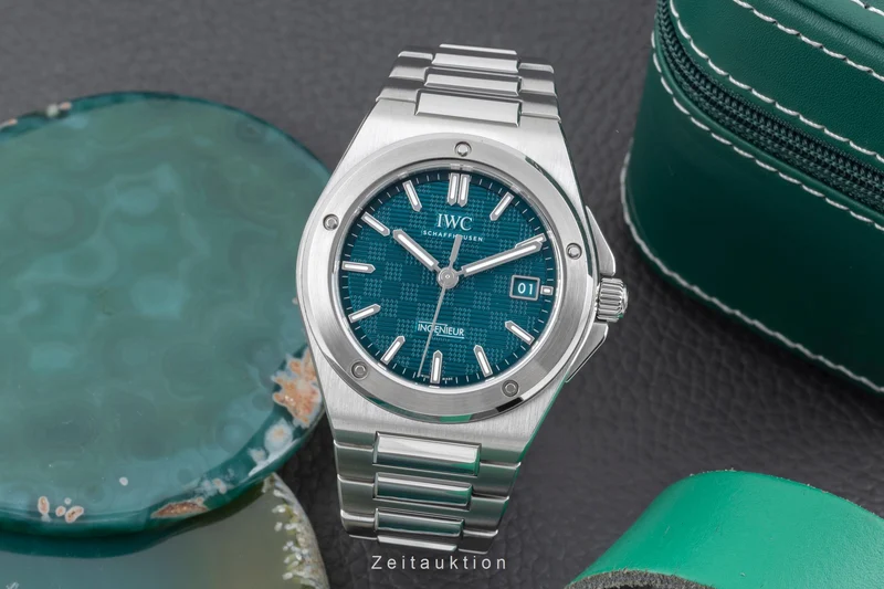 IWC Ingenieur steel automatic men's watch IW328903 LP: 12900EUR [2505270]