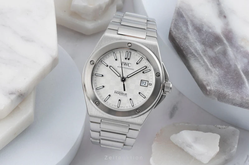 IWC Ingenieur steel automatic men's watch IW328902 LP: 12900EUR [2505371]