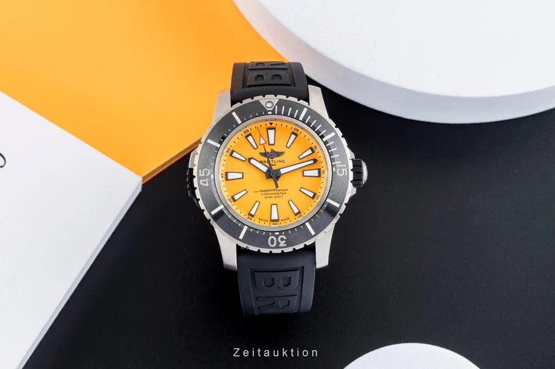 Breitling Superocean titanium automatic men's watch E17369 LP: 6600EUR [2505348]