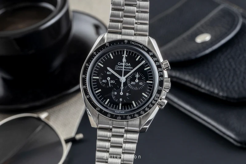 Omega Speedmaster Moonwatch chronograph steel manual winding men's watch 310.30.42.50.01.001 LP: 7600EUR [2505532]