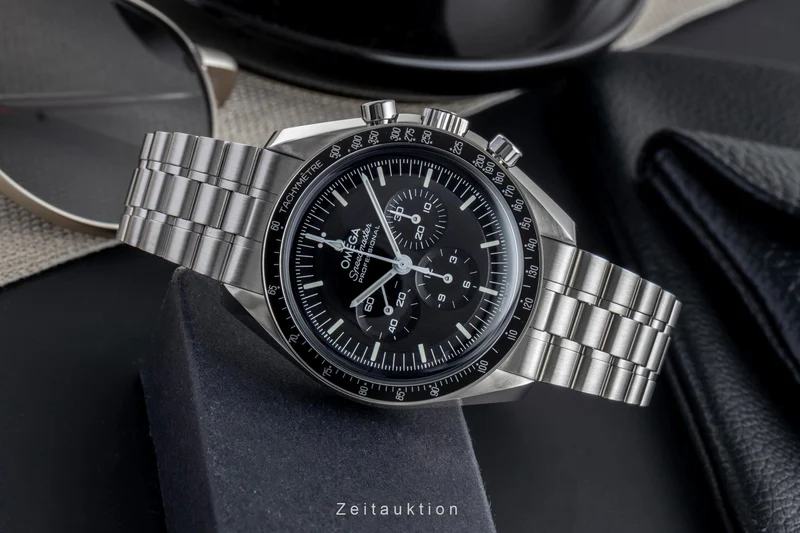 Omega Speedmaster Moonwatch chronograph steel manual winding men's watch 310.30.42.50.01.001 LP: 7600EUR [2505532]