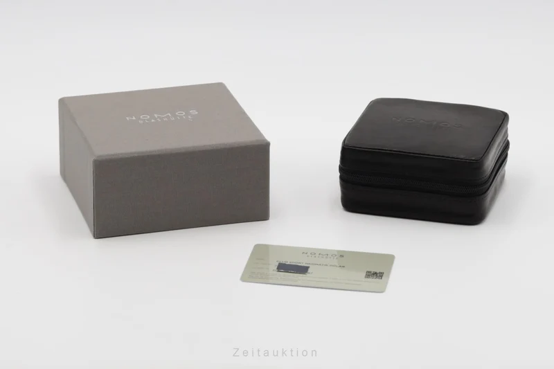 Nomos Club steel automatic men's watch 750 LP: 3100EUR [2505285]