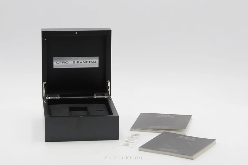Panerai Submersible titanium automatic men's watch PAM00389 VP: 10900EUR [2505366]