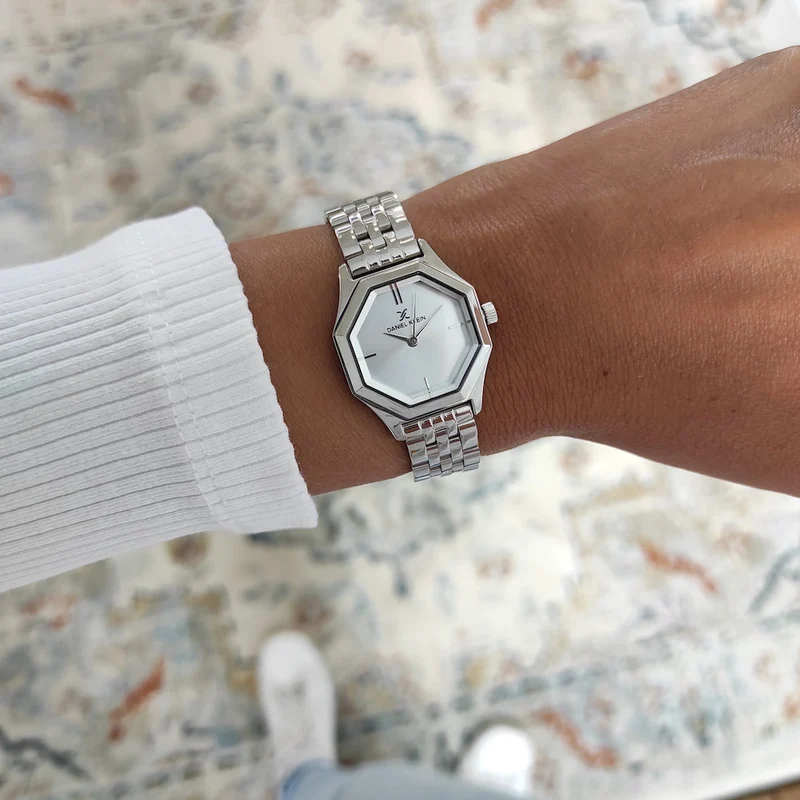 Daniel Klein DK113719-1