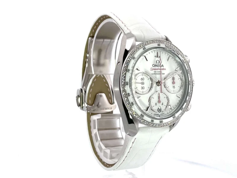OMEGA Speedmaster 38 Ref. 324.38.38.50.55.001