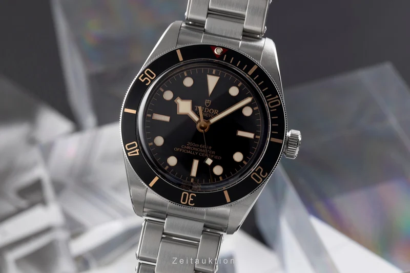 Tudor Black Bay steel automatic men's watch 79030N LP: 4150EUR [2505154]