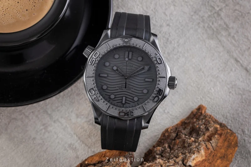 Omega Seamaster ceramic automatic men's watch 210.92.44.20.01.003 LP: 10300EUR [2505186]