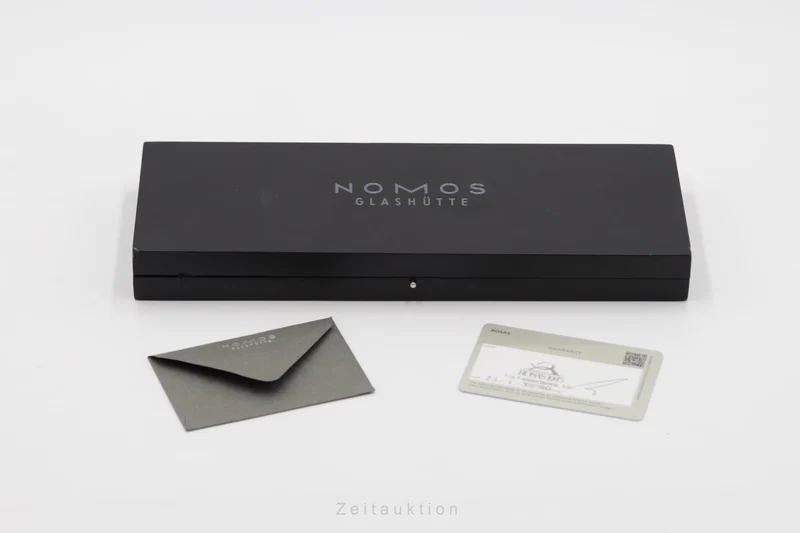 Nomos Club steel manual winding unisex 719 [2505062]
