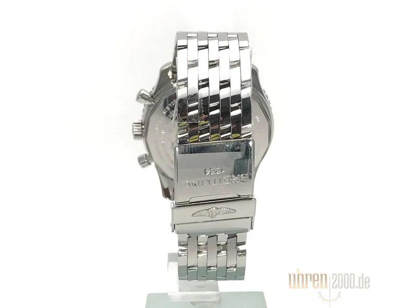 Breitling Navitimer World Chronograph A24322-045 aus 2009