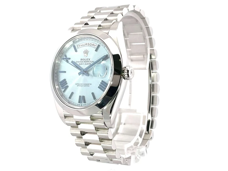 Rolex Day-Date 40 Platin 228206 Eisblau Römisch