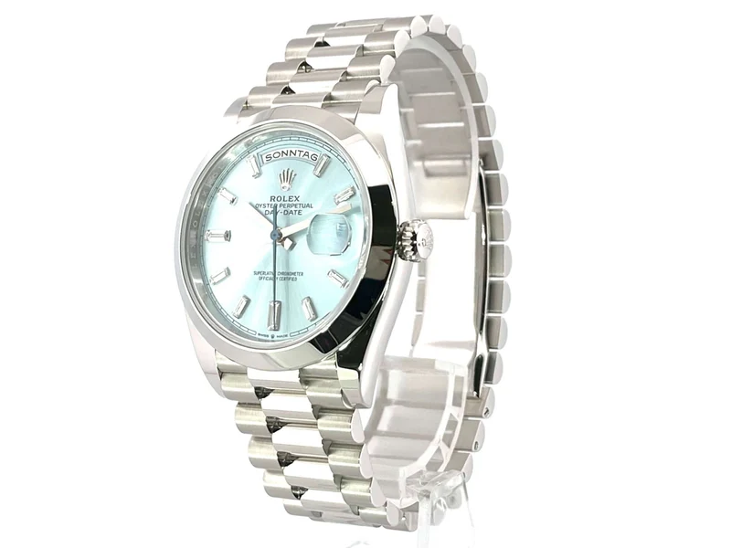 Rolex Day-Date 40 Platin 228206 Eisblau Diamant