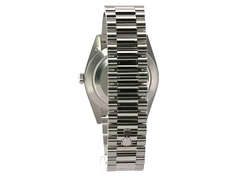 Rolex Day-Date 40 Platin 228206 Eisblau Diamant