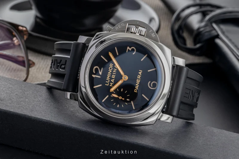 Panerai Luminor Marina steel manual winding men's watch PAM00422 LP: 11500EUR [2505044]