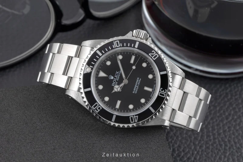 Rolex Submariner steel automatic men's watch 14060M [2504321]