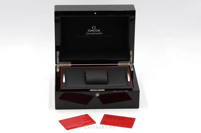 Omega Speedmaster Moonwatch chronograph ceramic automatic men's watch 311.92.44.51.01.007 LP: 13900EUR [2505101]