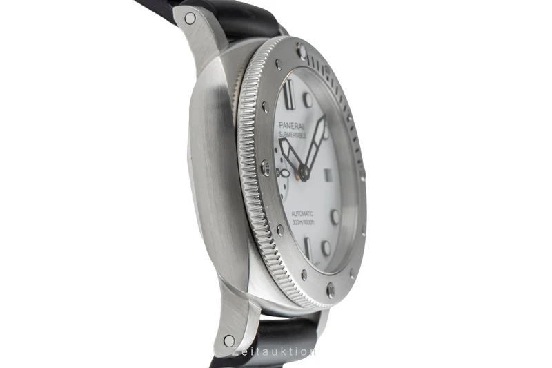 Panerai Submersible steel automatic men's watch PAM01223 [2505058]