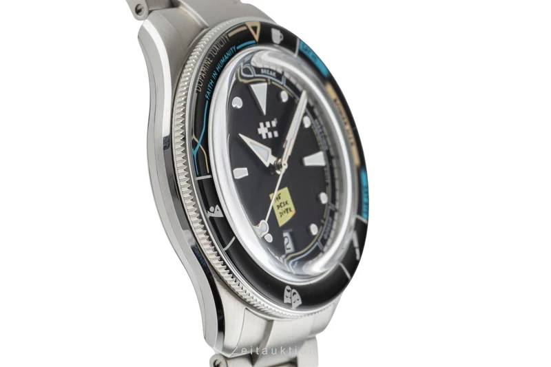 Christopher Ward Desk Diver steel automatic men's watch C65-41ADA2-DDK Limited [2505231]