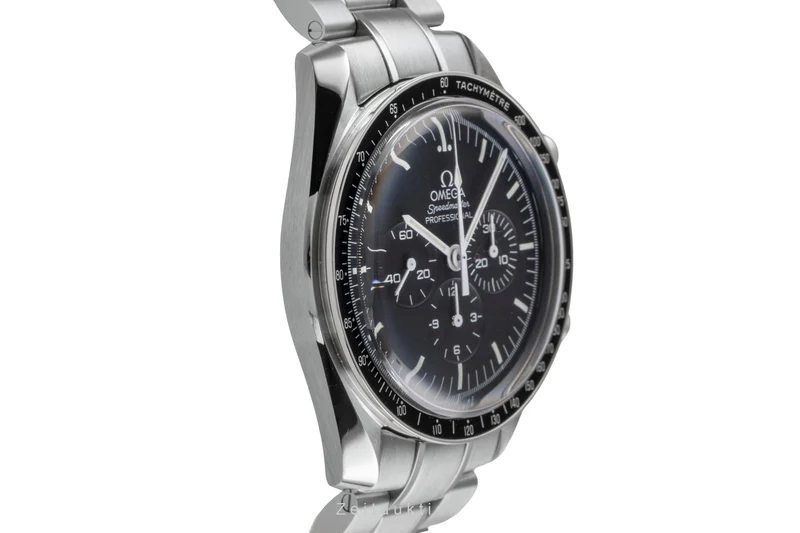 Omega Speedmaster Moonwatch chronograph steel manual winding men's watch 311.30.42.30.01.005 LP: 7600EUR [2504975]