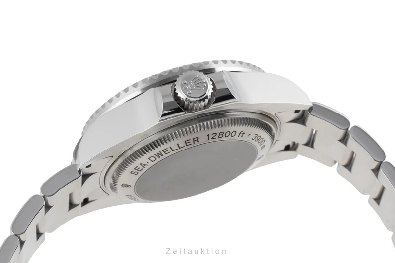 Rolex Sea-Dweller steel / titanium automatic men's watch 116660 [2504598]